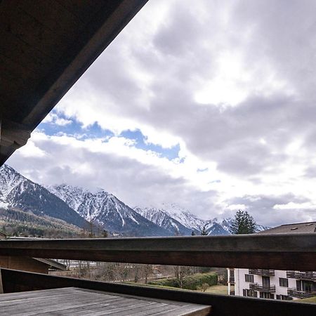 Apartment Capucin - A 3 Bedroom Chamonix Mountain Loft Экстерьер фото