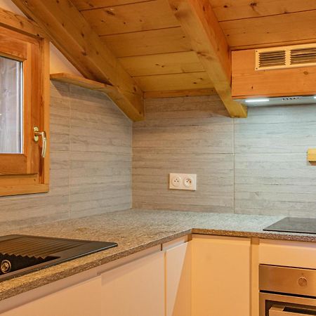 Apartment Capucin - A 3 Bedroom Chamonix Mountain Loft Экстерьер фото