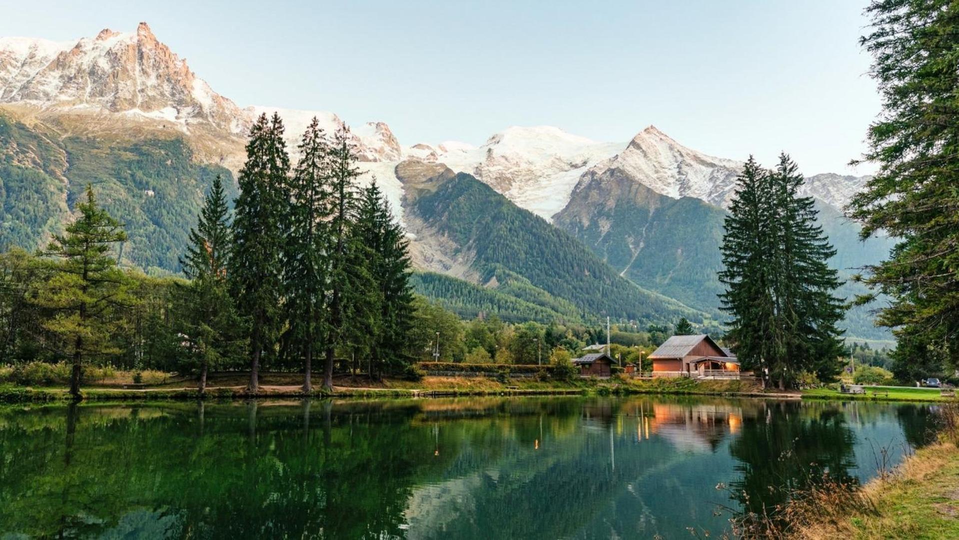 Apartment Capucin - A 3 Bedroom Chamonix Mountain Loft Экстерьер фото