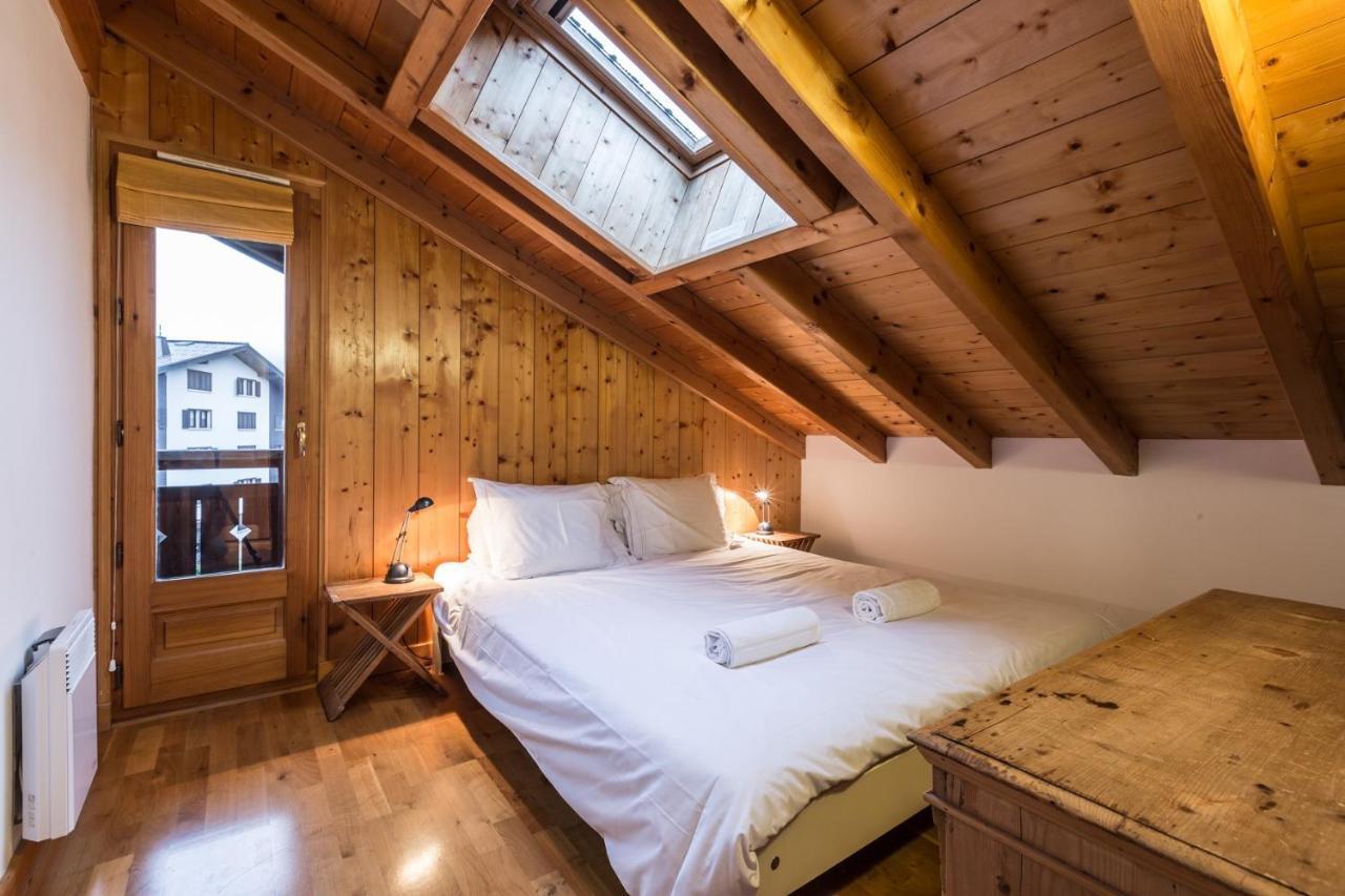 Apartment Capucin - A 3 Bedroom Chamonix Mountain Loft Экстерьер фото