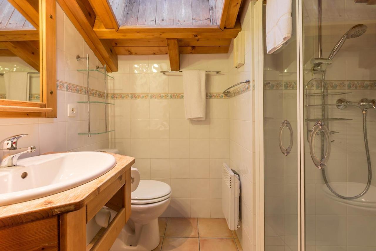 Apartment Capucin - A 3 Bedroom Chamonix Mountain Loft Экстерьер фото